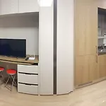 Twin\'S Modern Residence
